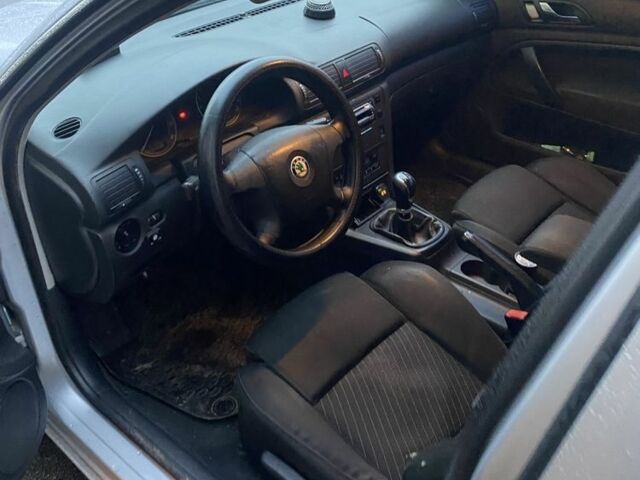 Серый Шкода Суперб, объемом двигателя 1.8 л и пробегом 392 тыс. км за 4600 $, фото 17 на Automoto.ua