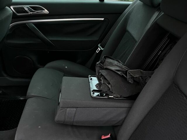 Серый Шкода Суперб, объемом двигателя 1.9 л и пробегом 380 тыс. км за 3250 $, фото 12 на Automoto.ua