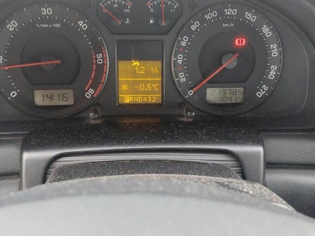 Сірий Шкода Суперб, об'ємом двигуна 2.5 л та пробігом 238 тис. км за 4500 $, фото 2 на Automoto.ua