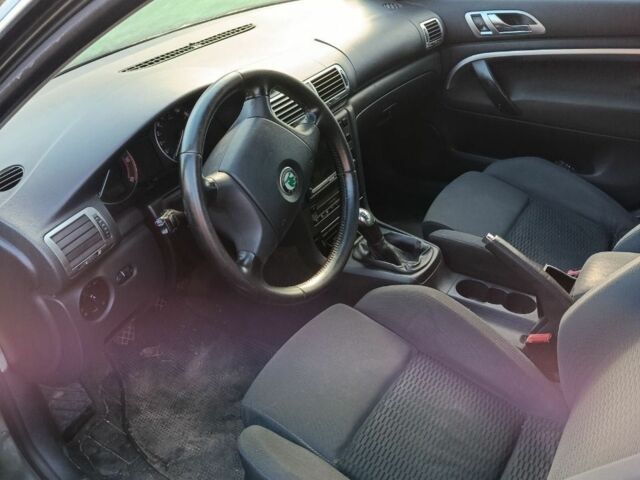 Серый Шкода Суперб, объемом двигателя 0 л и пробегом 250 тыс. км за 2200 $, фото 23 на Automoto.ua