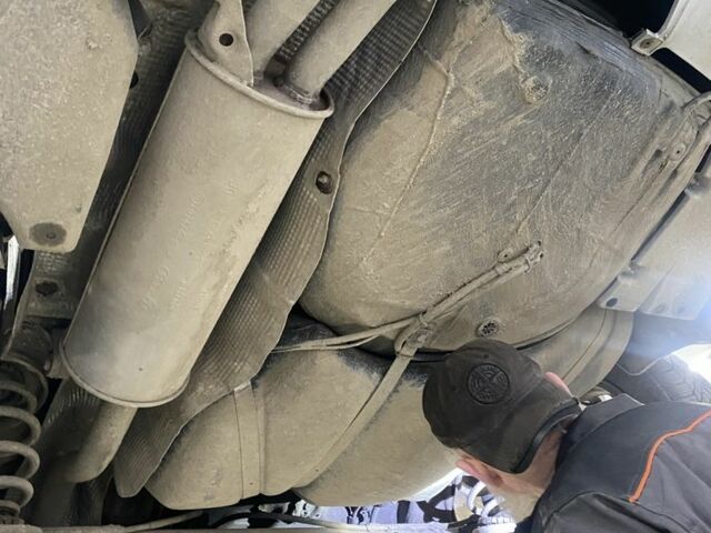 Серый Шкода Суперб, объемом двигателя 1.8 л и пробегом 392 тыс. км за 4600 $, фото 20 на Automoto.ua