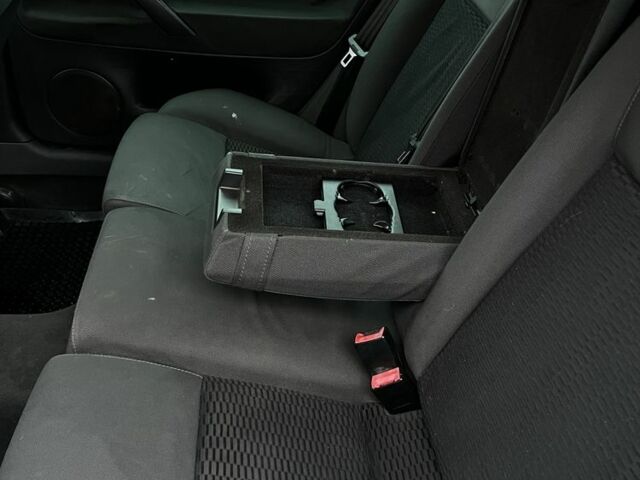 Серый Шкода Суперб, объемом двигателя 1.9 л и пробегом 380 тыс. км за 3250 $, фото 11 на Automoto.ua