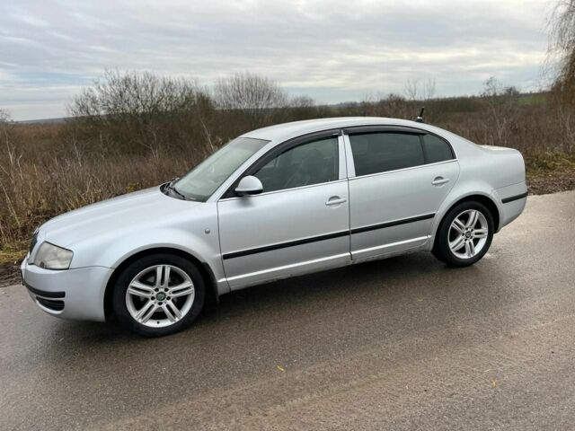 Серый Шкода Суперб, объемом двигателя 2 л и пробегом 2 тыс. км за 3300 $, фото 3 на Automoto.ua