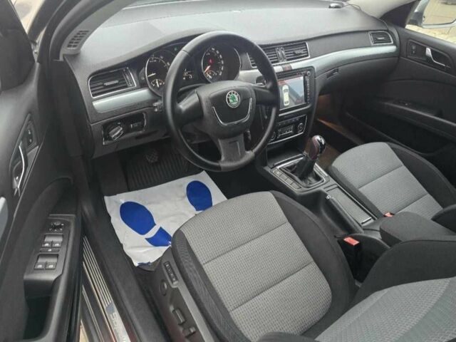 Серый Шкода Суперб, объемом двигателя 1.8 л и пробегом 170 тыс. км за 2100 $, фото 10 на Automoto.ua