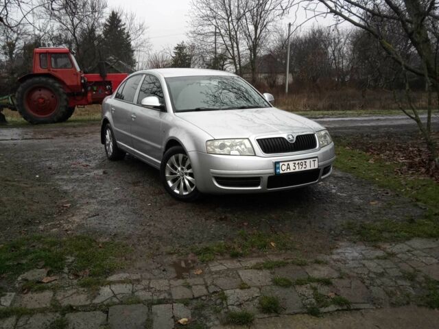 Серый Шкода Суперб, объемом двигателя 1.8 л и пробегом 195 тыс. км за 6200 $, фото 6 на Automoto.ua