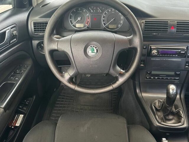 Серый Шкода Суперб, объемом двигателя 1.8 л и пробегом 312 тыс. км за 5100 $, фото 9 на Automoto.ua