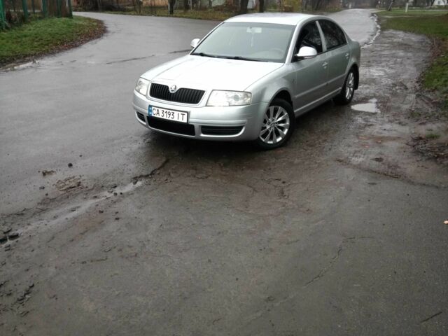 Серый Шкода Суперб, объемом двигателя 1.8 л и пробегом 195 тыс. км за 6200 $, фото 3 на Automoto.ua