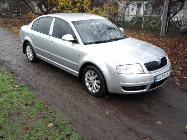 Серый Шкода Суперб, объемом двигателя 1.8 л и пробегом 195 тыс. км за 6200 $, фото 20 на Automoto.ua