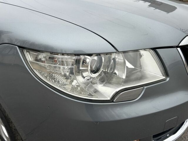 Сірий Шкода Суперб, об'ємом двигуна 1.8 л та пробігом 193 тис. км за 8200 $, фото 11 на Automoto.ua