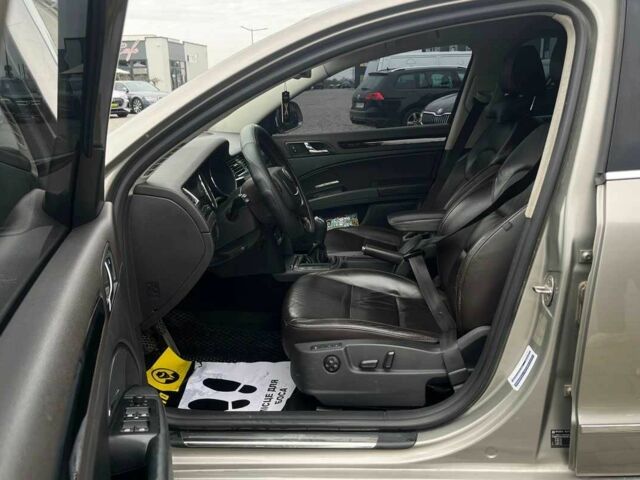 Серый Шкода Суперб, объемом двигателя 2 л и пробегом 269 тыс. км за 10700 $, фото 9 на Automoto.ua