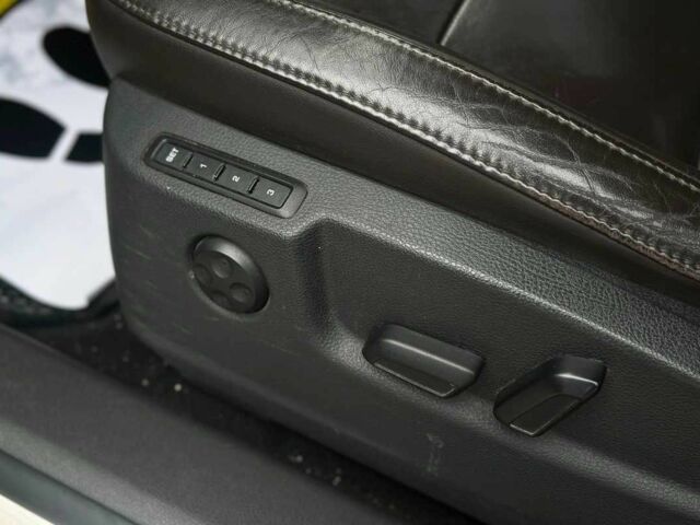 Серый Шкода Суперб, объемом двигателя 2 л и пробегом 269 тыс. км за 10700 $, фото 11 на Automoto.ua