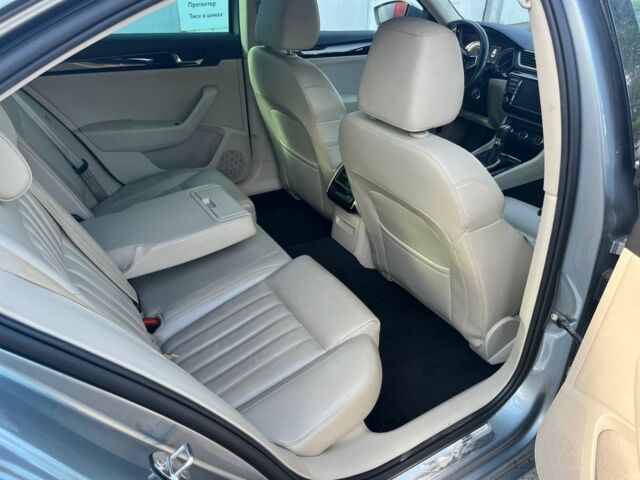 Сірий Шкода Суперб, об'ємом двигуна 1.8 л та пробігом 280 тис. км за 16600 $, фото 7 на Automoto.ua