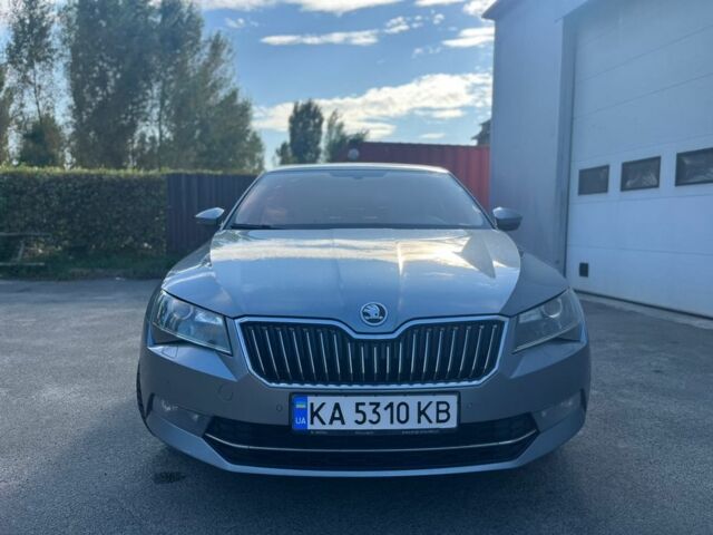 Сірий Шкода Суперб, об'ємом двигуна 1.8 л та пробігом 280 тис. км за 16600 $, фото 4 на Automoto.ua