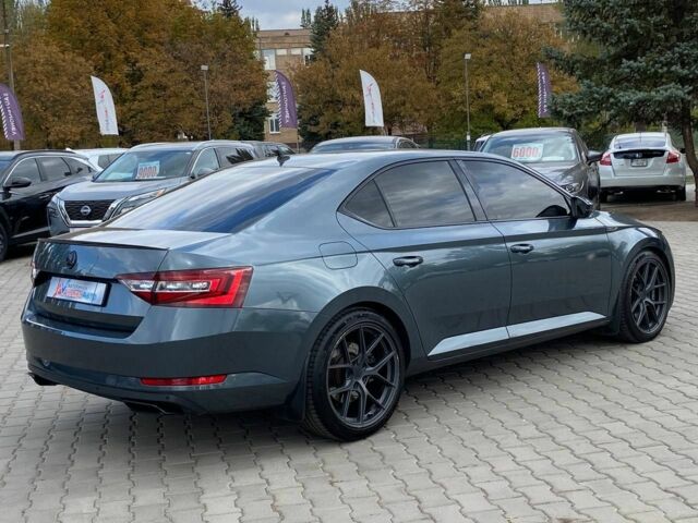 Сірий Шкода Суперб, об'ємом двигуна 2 л та пробігом 144 тис. км за 21600 $, фото 6 на Automoto.ua
