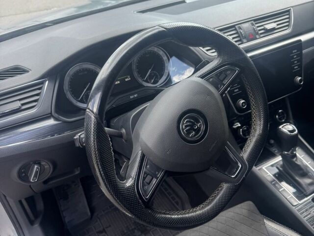 Сірий Шкода Суперб, об'ємом двигуна 2 л та пробігом 225 тис. км за 18200 $, фото 11 на Automoto.ua