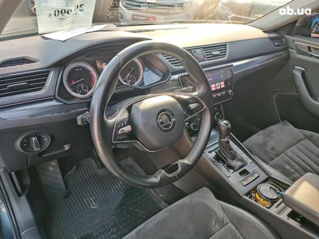 Серый Шкода Суперб, объемом двигателя 2 л и пробегом 139 тыс. км за 29990 $, фото 20 на Automoto.ua