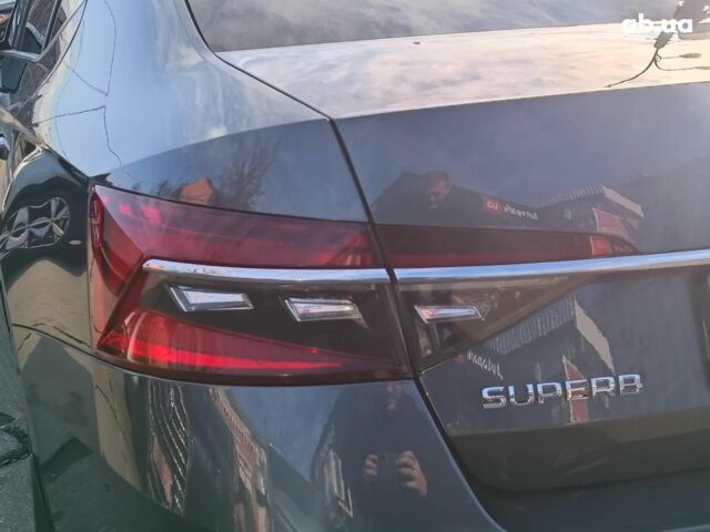 Серый Шкода Суперб, объемом двигателя 2 л и пробегом 139 тыс. км за 29990 $, фото 9 на Automoto.ua