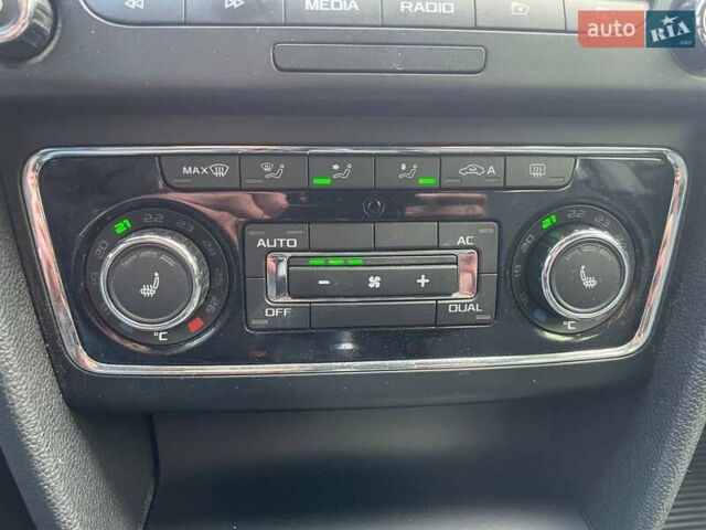 Серый Шкода Суперб, объемом двигателя 1.8 л и пробегом 162 тыс. км за 8790 $, фото 24 на Automoto.ua