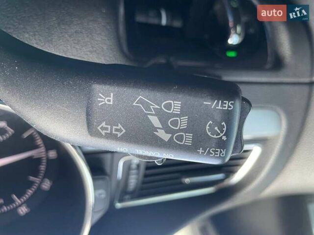 Серый Шкода Суперб, объемом двигателя 1.8 л и пробегом 162 тыс. км за 8790 $, фото 18 на Automoto.ua