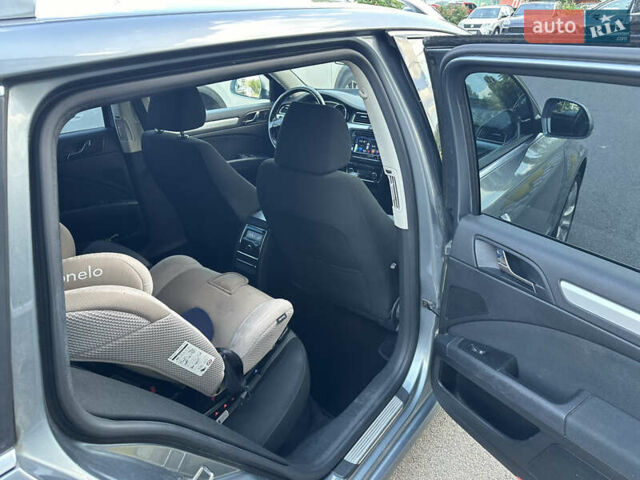 Серый Шкода Суперб, объемом двигателя 1.8 л и пробегом 211 тыс. км за 7800 $, фото 18 на Automoto.ua