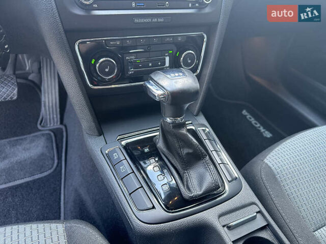 Серый Шкода Суперб, объемом двигателя 1.8 л и пробегом 211 тыс. км за 7800 $, фото 22 на Automoto.ua