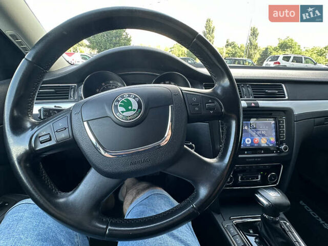 Серый Шкода Суперб, объемом двигателя 1.8 л и пробегом 211 тыс. км за 7800 $, фото 36 на Automoto.ua