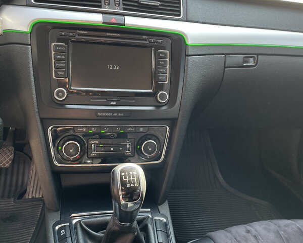 Сірий Шкода Суперб, об'ємом двигуна 1.97 л та пробігом 280 тис. км за 8700 $, фото 9 на Automoto.ua