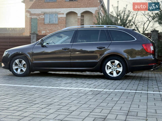 Серый Шкода Суперб, объемом двигателя 1.97 л и пробегом 270 тыс. км за 11700 $, фото 7 на Automoto.ua