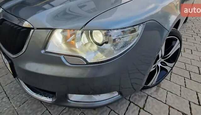 Серый Шкода Суперб, объемом двигателя 1.8 л и пробегом 225 тыс. км за 9300 $, фото 8 на Automoto.ua