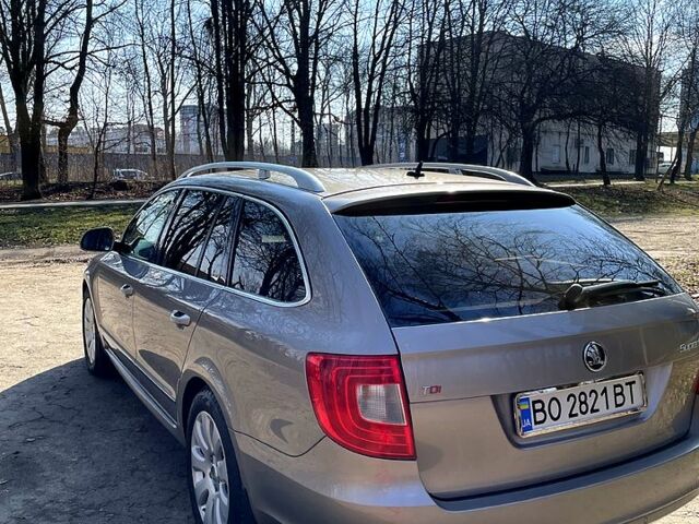 Сірий Шкода Суперб, об'ємом двигуна 2 л та пробігом 280 тис. км за 8700 $, фото 10 на Automoto.ua