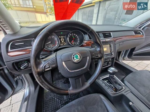 Сірий Шкода Суперб, об'ємом двигуна 1.8 л та пробігом 225 тис. км за 8807 $, фото 59 на Automoto.ua
