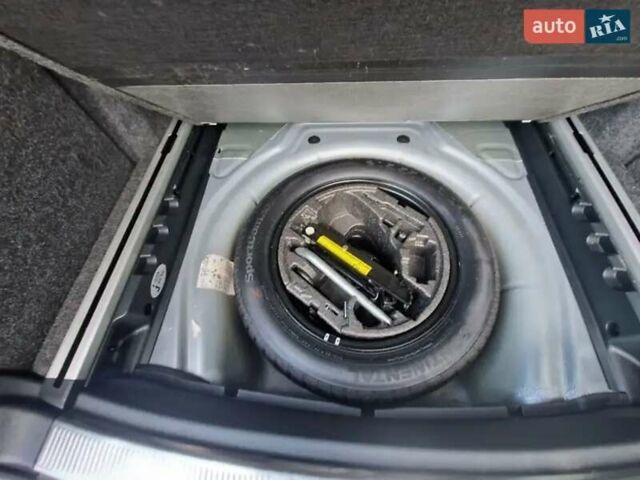 Серый Шкода Суперб, объемом двигателя 1.8 л и пробегом 225 тыс. км за 9300 $, фото 73 на Automoto.ua