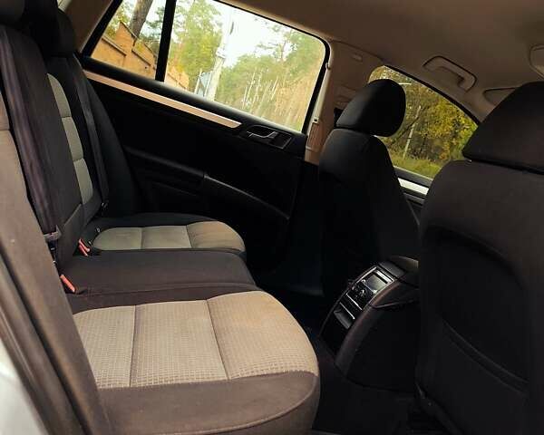 Серый Шкода Суперб, объемом двигателя 1.8 л и пробегом 207 тыс. км за 7200 $, фото 7 на Automoto.ua