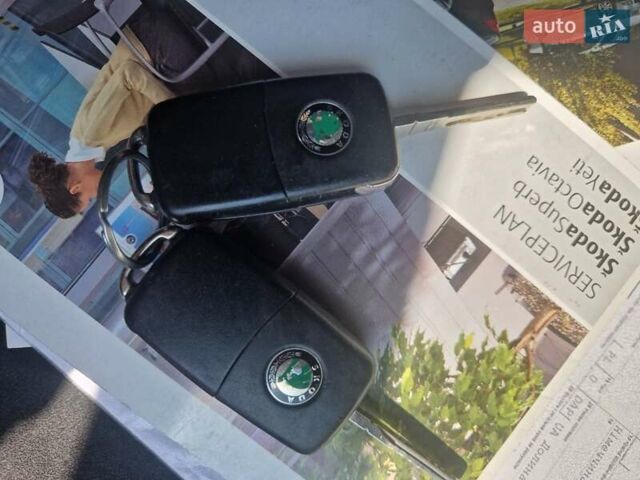 Сірий Шкода Суперб, об'ємом двигуна 1.8 л та пробігом 225 тис. км за 8807 $, фото 73 на Automoto.ua