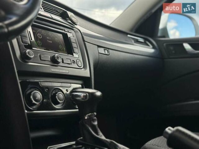 Сірий Шкода Суперб, об'ємом двигуна 1.97 л та пробігом 216 тис. км за 9700 $, фото 36 на Automoto.ua