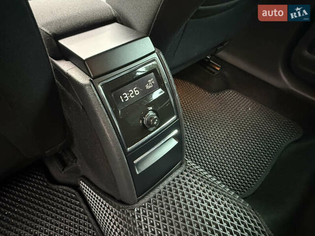 Серый Шкода Суперб, объемом двигателя 1.97 л и пробегом 270 тыс. км за 11700 $, фото 37 на Automoto.ua