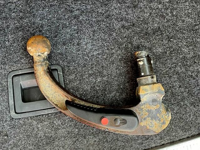 Сірий Шкода Суперб, об'ємом двигуна 2 л та пробігом 280 тис. км за 8700 $, фото 4 на Automoto.ua