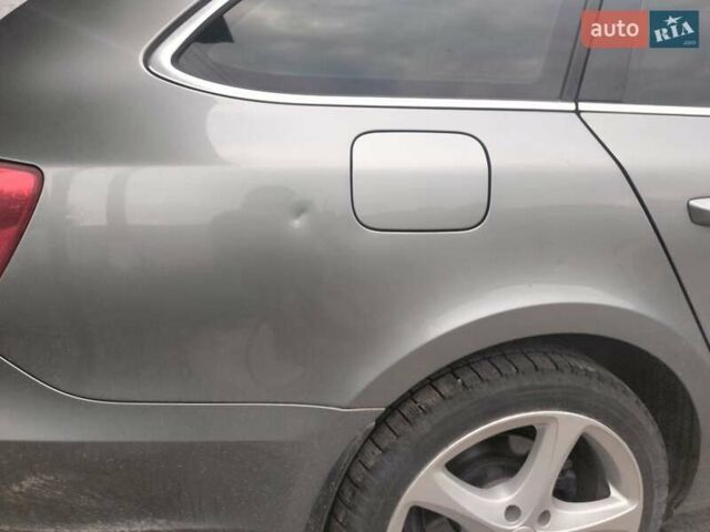Шкода Суперб 2010 в Белой Церкве на Automoto.ua Серый Шкода Суперб, объемом двигателя 1.97 л и пробегом 292 тыс. км за 9000 $, фото 3 на Automoto.ua