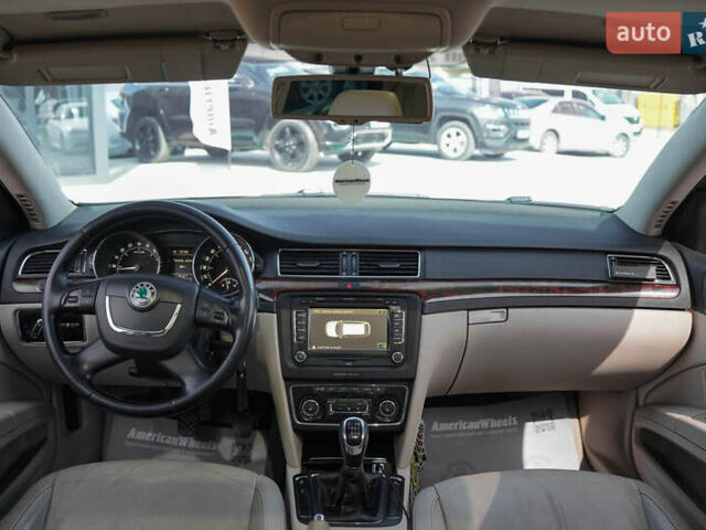 Серый Шкода Суперб, объемом двигателя 1.97 л и пробегом 310 тыс. км за 11600 $, фото 15 на Automoto.ua