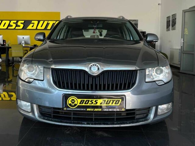 Сірий Шкода Суперб, об'ємом двигуна 2 л та пробігом 254 тис. км за 9700 $, фото 1 на Automoto.ua