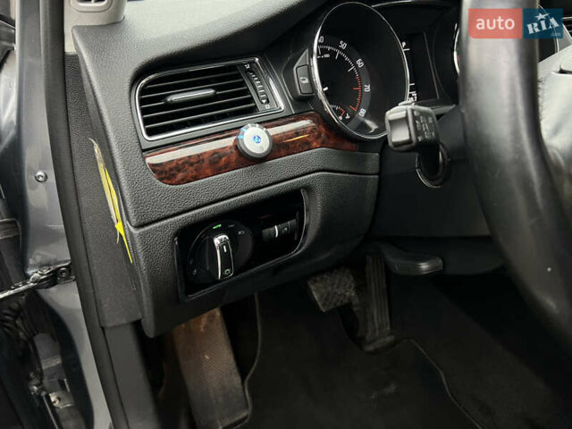 Серый Шкода Суперб, объемом двигателя 1.8 л и пробегом 225 тыс. км за 9200 $, фото 15 на Automoto.ua