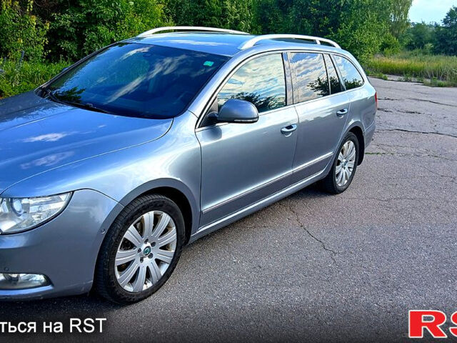 Серый Шкода Суперб, объемом двигателя 2 л и пробегом 299 тыс. км за 9000 $, фото 2 на Automoto.ua