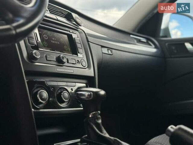 Сірий Шкода Суперб, об'ємом двигуна 1.97 л та пробігом 216 тис. км за 9700 $, фото 37 на Automoto.ua