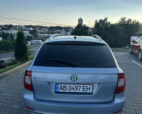 Сірий Шкода Суперб, об'ємом двигуна 2 л та пробігом 317 тис. км за 8700 $, фото 6 на Automoto.ua