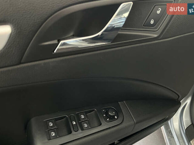 Сірий Шкода Суперб, об'ємом двигуна 1.97 л та пробігом 254 тис. км за 9700 $, фото 12 на Automoto.ua