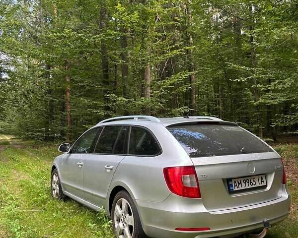 Серый Шкода Суперб, объемом двигателя 2 л и пробегом 294 тыс. км за 9288 $, фото 11 на Automoto.ua