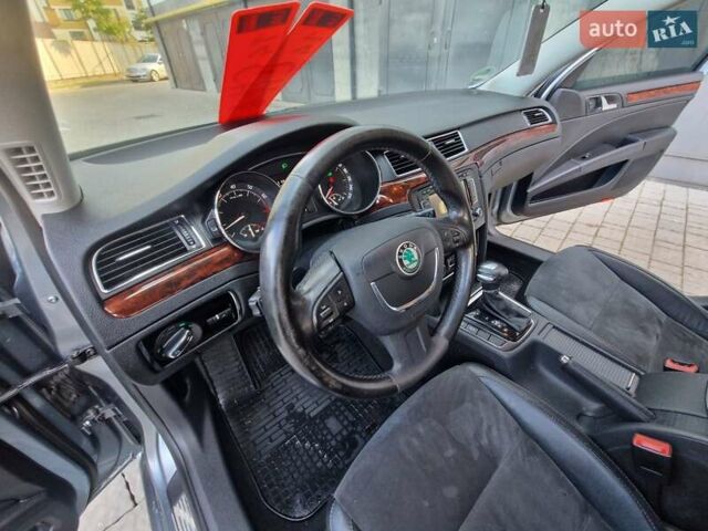 Сірий Шкода Суперб, об'ємом двигуна 1.8 л та пробігом 225 тис. км за 8807 $, фото 58 на Automoto.ua