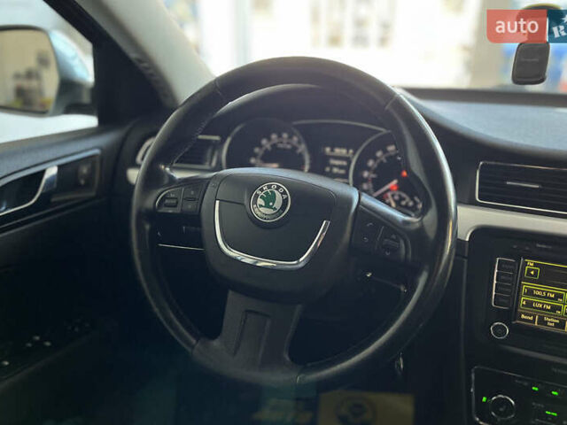 Сірий Шкода Суперб, об'ємом двигуна 1.97 л та пробігом 254 тис. км за 9700 $, фото 17 на Automoto.ua