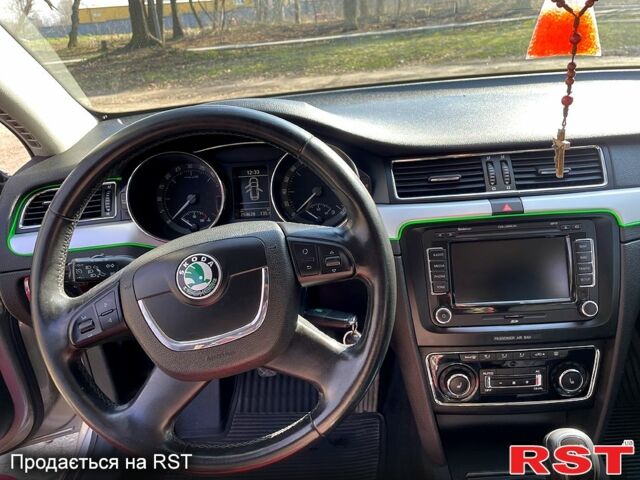 Сірий Шкода Суперб, об'ємом двигуна 2 л та пробігом 280 тис. км за 8700 $, фото 8 на Automoto.ua