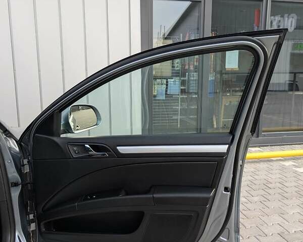 Сірий Шкода Суперб, об'ємом двигуна 1.8 л та пробігом 215 тис. км за 8800 $, фото 37 на Automoto.ua